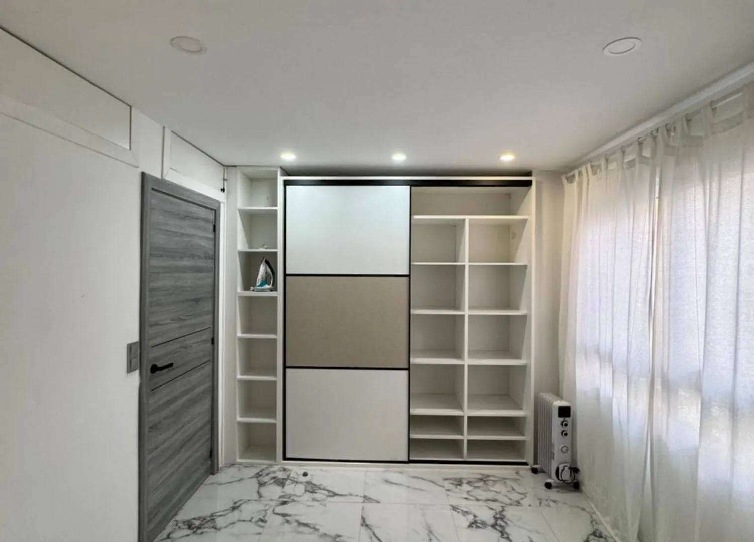 Palma Beach Apartment إسبانيا